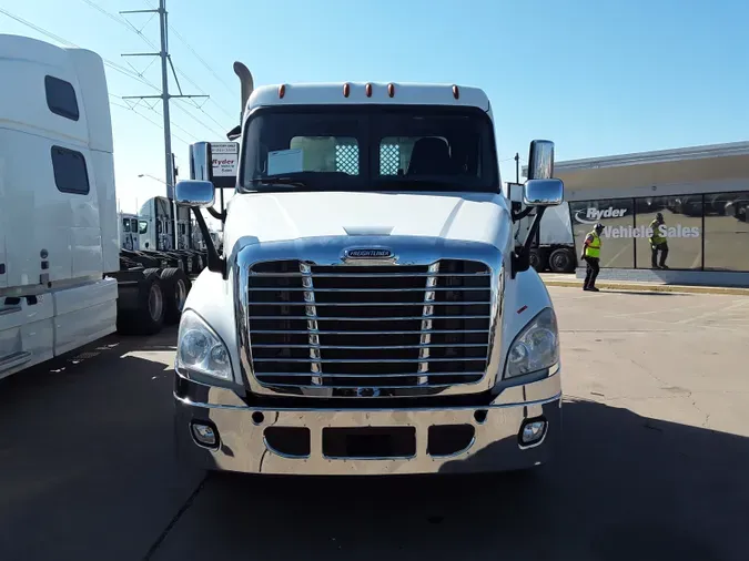 2017 FREIGHTLINER/MERCEDES CASCADIA 125