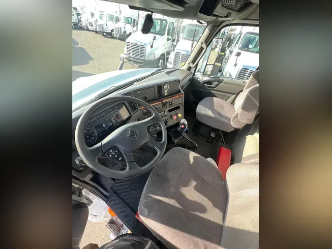 2018 NAVISTAR INTERNATIONAL LT625 DAYCAB T/A