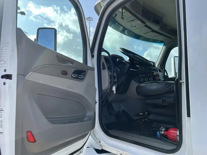 2020 Peterbilt 579