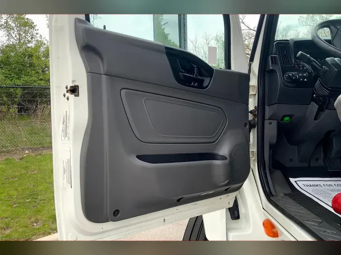 2019 INT LT625 6x4