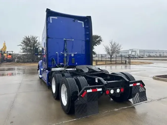 2022 Kenworth T680