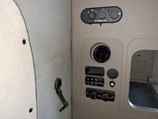 2019 FREIGHTLINER CASCADIA 125