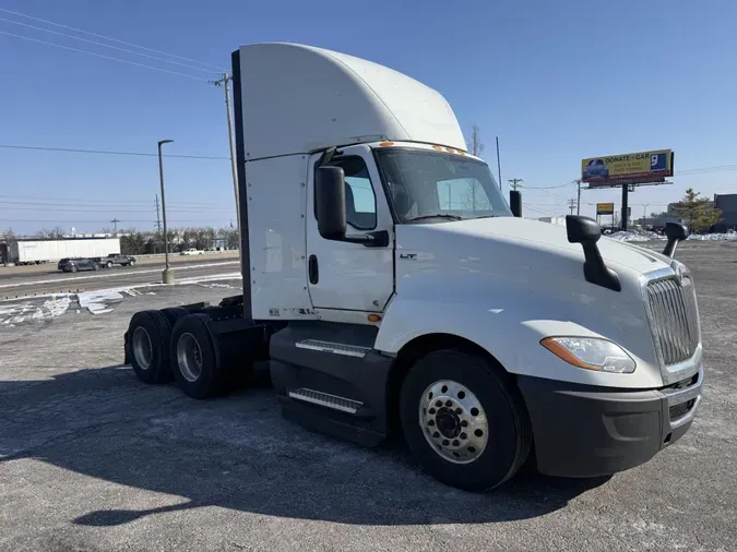 2021 International LT625