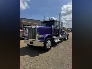 2027 PETERBILT 589
