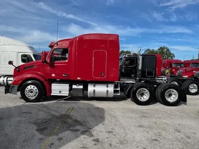 2022 Peterbilt 579