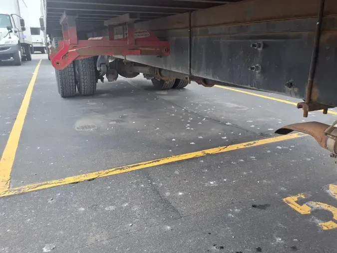 2020 FREIGHTLINER/MERCEDES M2 106