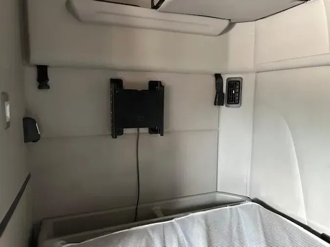 2022 Peterbilt 579