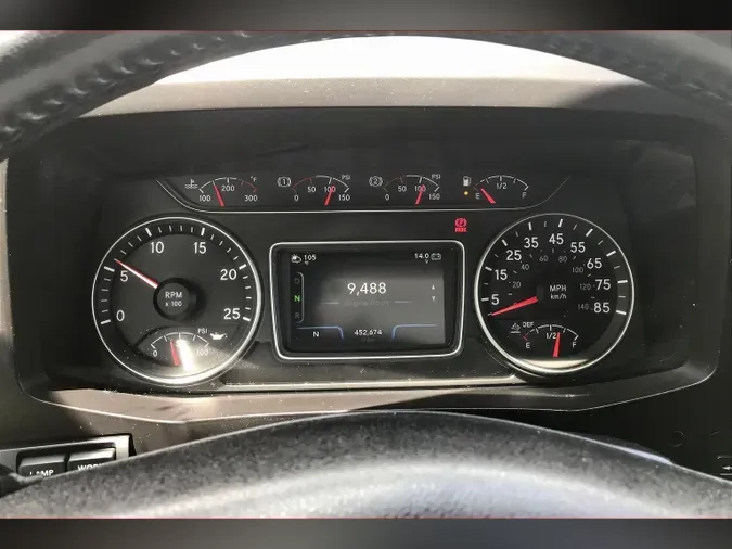 2021 INT LT625 6x4