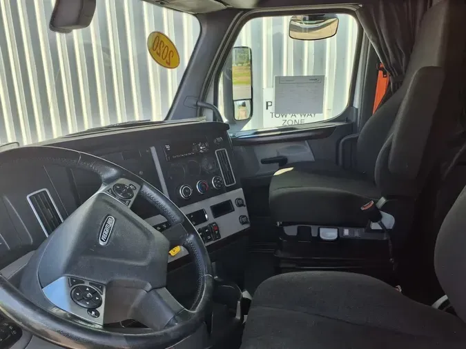 2020 FREIGHTLINER NEW CASCADIA PX12664