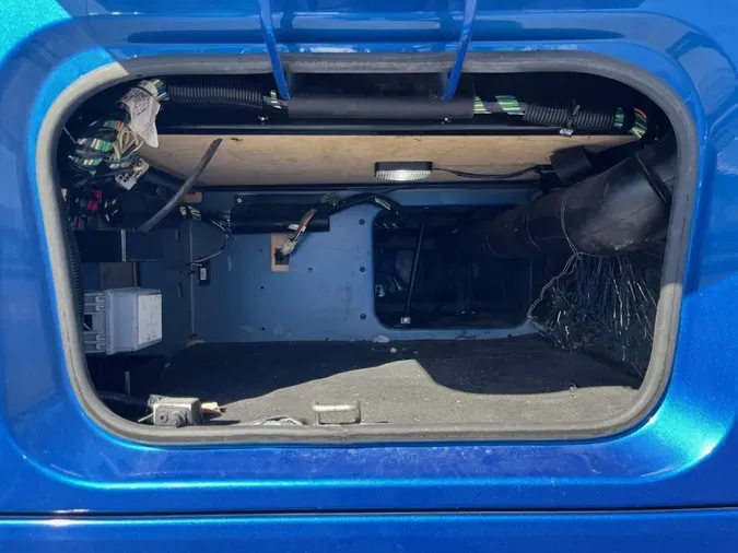 2022 International LT625