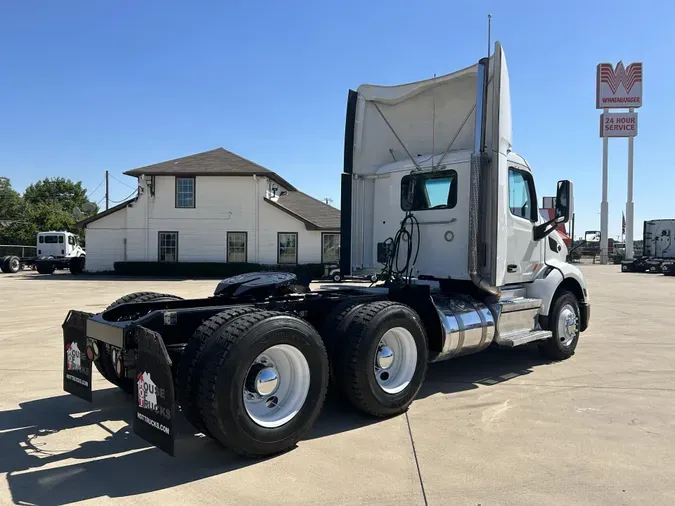 2020 Peterbilt 579