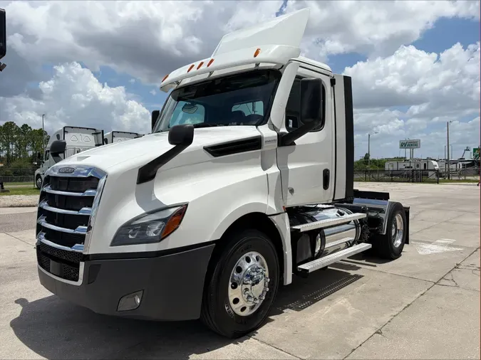 2022 Freightliner Cascadia 12686ff00092c38abf0fe3a07516f96b1aa