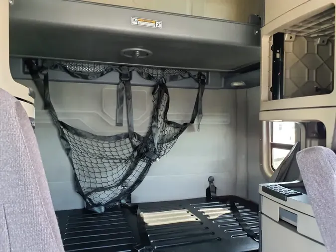 2018 FREIGHTLINER CASCADIA 125