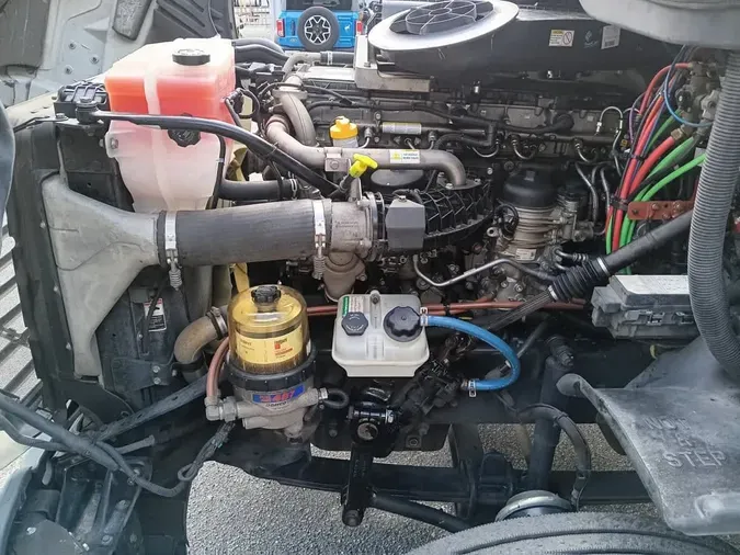 2018 FREIGHTLINER CASCADIA 125