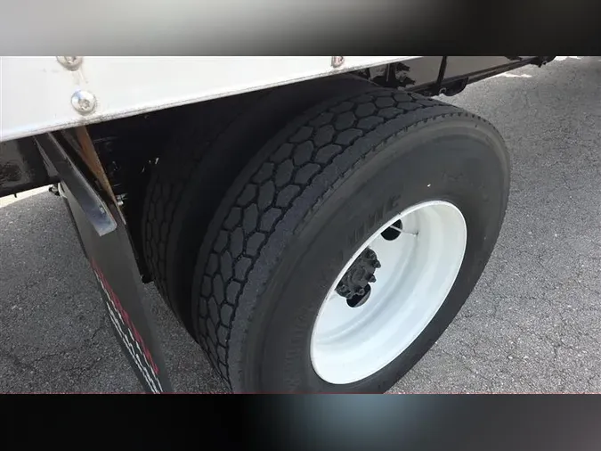 2019 INTERNATIONAL 4300