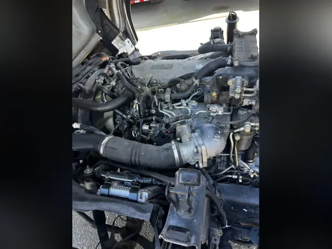 2019 ISUZU NPR HD87092b7c7cac020784f48bd4dc2649eb