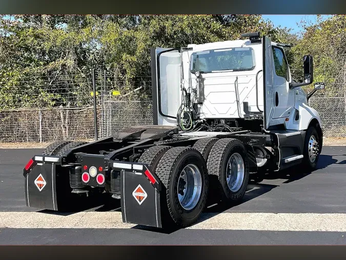 2021 INT LT625 6x4