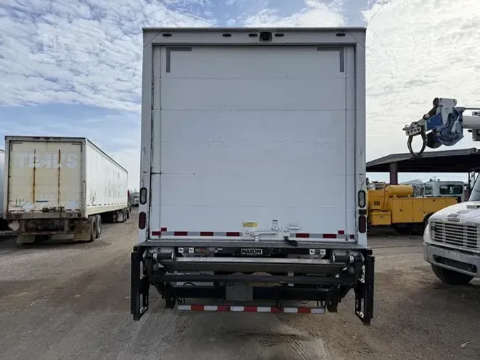 2015 FREIGHTLINER BUSINESS CLASS M2 1068710aeb37a8287e41d338f2a5c8c3b6b