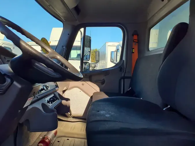 2019 FREIGHTLINER/MERCEDES M2 10687114c4b0dcf689f4fa6438e15bda61b