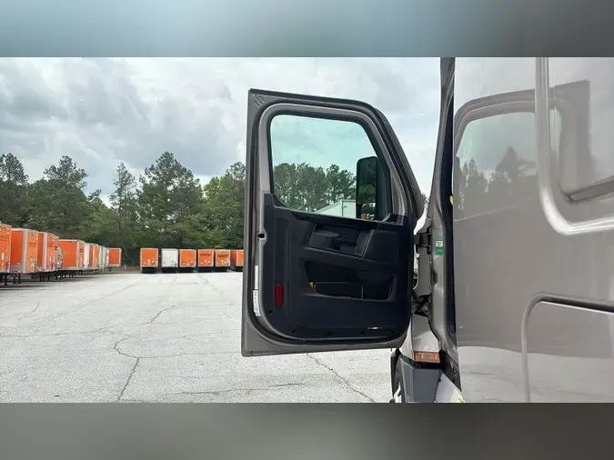 2023 Freightliner Cascadia 1268713578d8d0dfd5ed09cec13ecda9a45