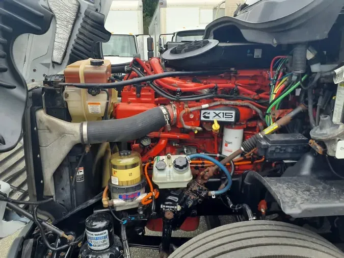 2019 FREIGHTLINER CASCADIA 125
