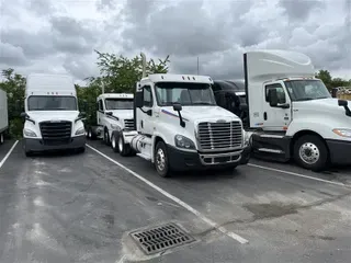 2019 FREIGHTLINER CASCADIA