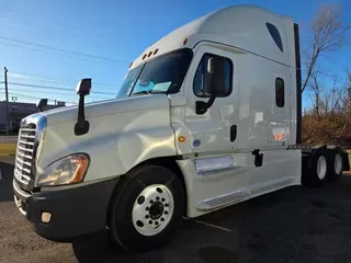 2020 FREIGHTLINER/MERCEDES CASCADIA 125