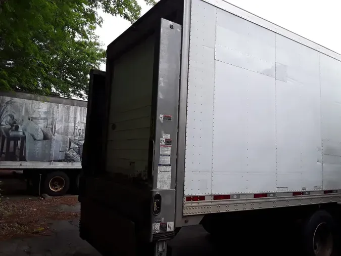2017 UTILITY TRAILERS VS2RA 48/156/102