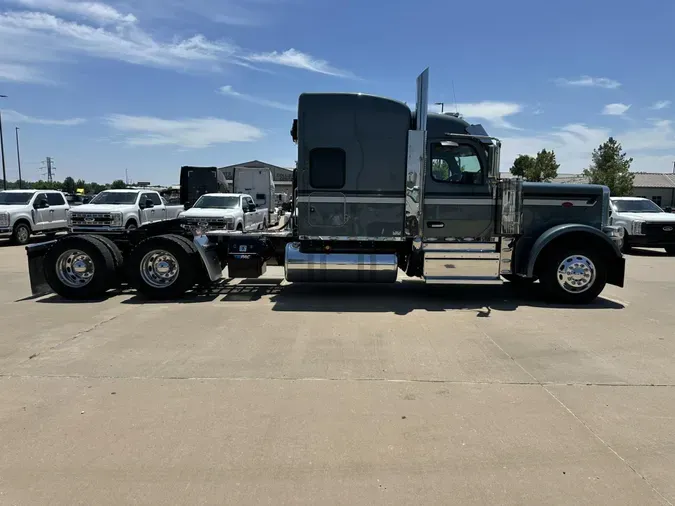2025 Peterbilt 589872466e770b60b1b6f814694076310ec
