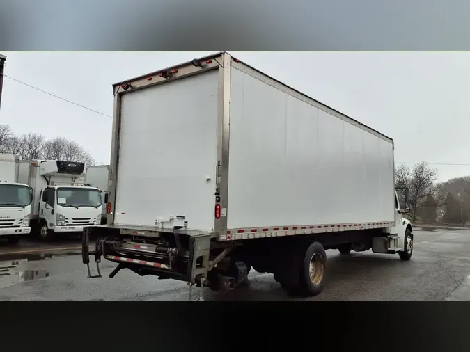 2018 FREIGHTLINER/MERCEDES M2 106