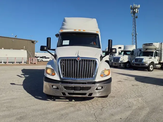 2020 NAVISTAR INTERNATIONAL LT625 SLPR CAB