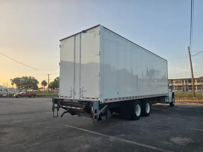2021 FREIGHTLINER/MERCEDES M2 106