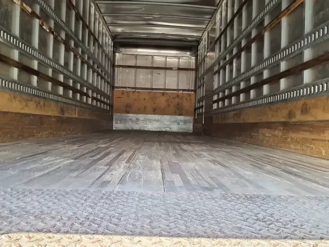 2019 FREIGHTLINER/MERCEDES M2 106