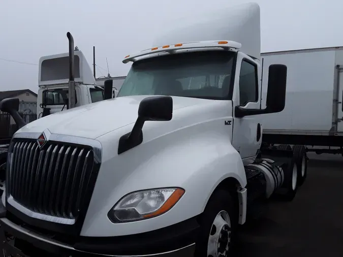 2018 NAVISTAR INTERNATIONAL LT625 DAYCAB T/A