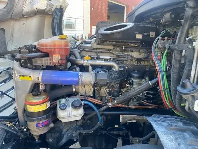 2020 Freightliner Cascadia