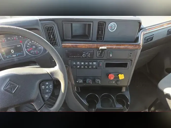 2020 INTERNATIONAL RH613