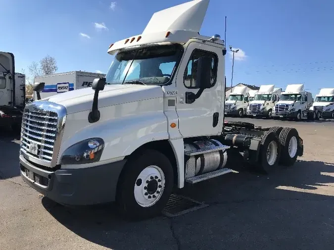 2017 Freightliner X12564ST87395724a7991d42116e255329ff95bc