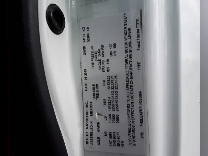 2020 NAVISTAR INTERNATIONAL LT625 SLPR CAB
