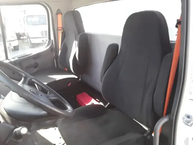 2018 FREIGHTLINER/MERCEDES M2 1068749628e665469a599161b12b36f4ded