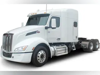 2023 Peterbilt 579