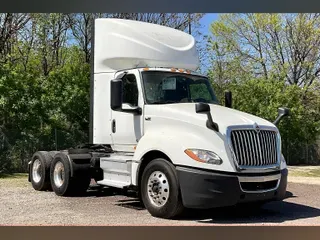 2020 INT LT625 6x4