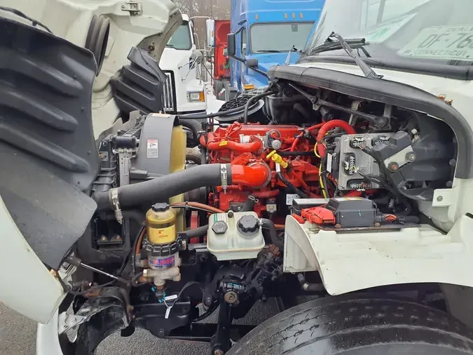 2020 FREIGHTLINER/MERCEDES M2 106