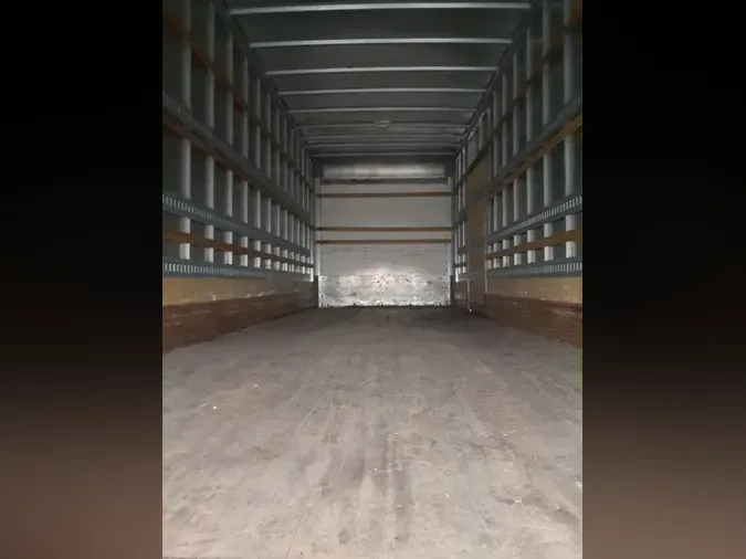 2018 FREIGHTLINER/MERCEDES M2 106