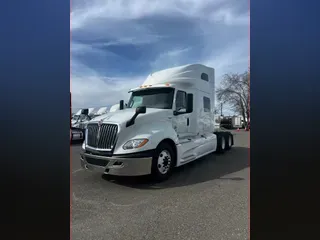 2019 NAVISTAR INTERNATIONAL LT625 SLPR CAB