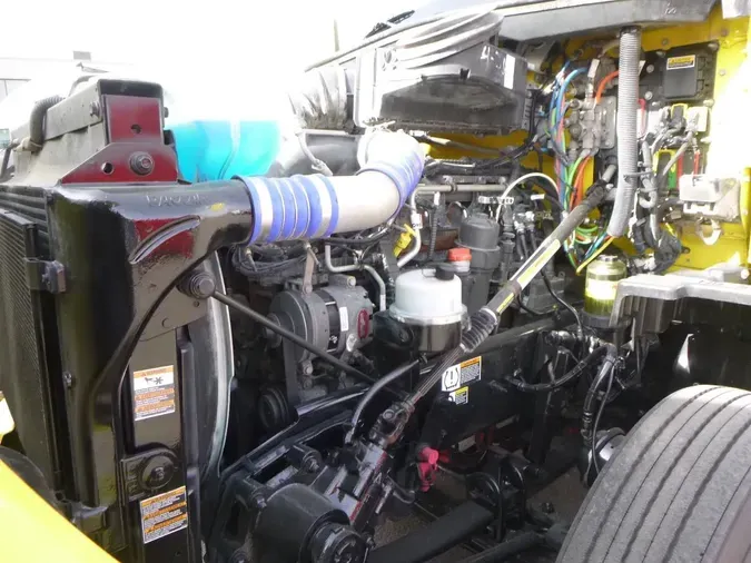 2021 Kenworth T6808758b8f14c25bdbad0b86013fda10530