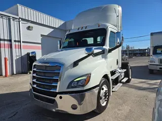 2019 FREIGHTLINER/MERCEDES NEW CASCADIA 126