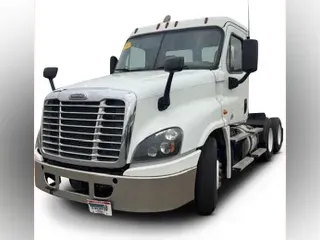 2020 Freightliner Cascadia