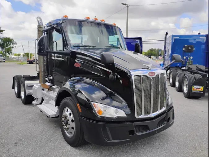2022 Peterbilt 579
