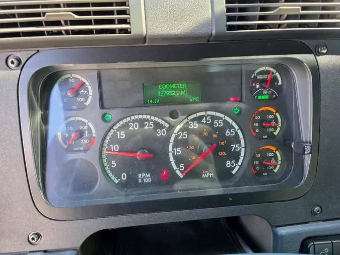 2019 FREIGHTLINER/MERCEDES CASCADIA 125