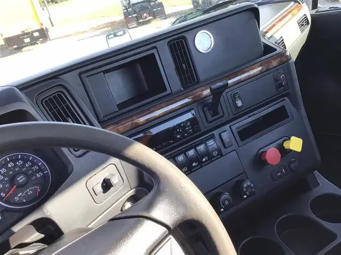 2020 INTERNATIONAL RH6138767b659b35f746a0a48608770ae76b6